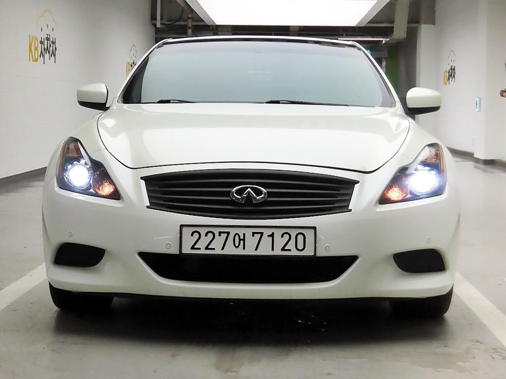Infiniti G37 Coupe