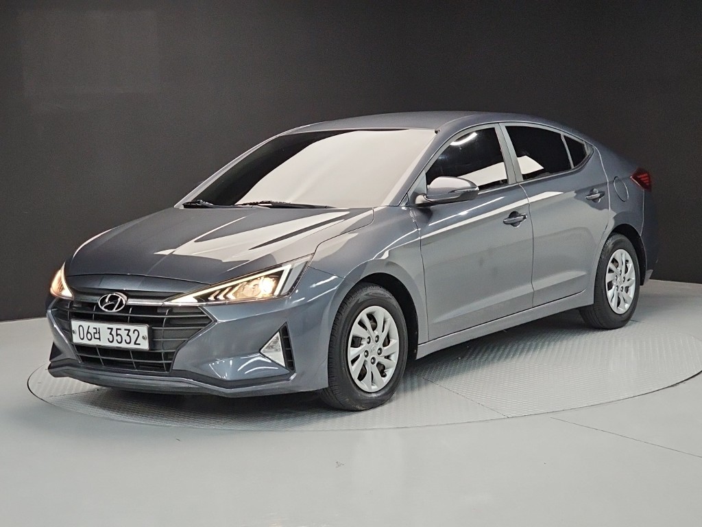 Hyundai Avante 1.6 Style