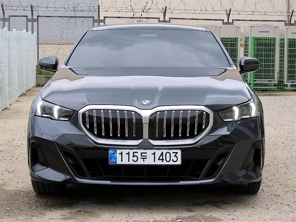 BMW 5 Series 530i xDrive M Sport