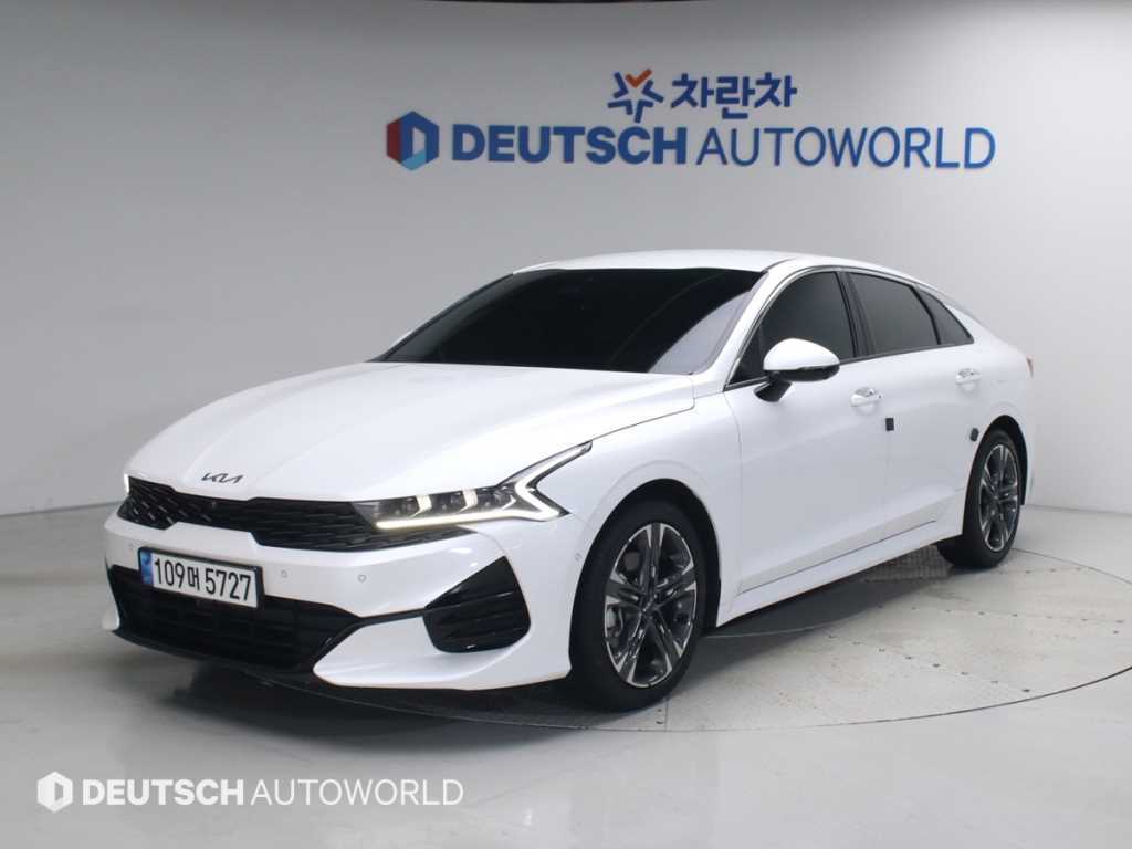 Kia K5 2.0 Signature