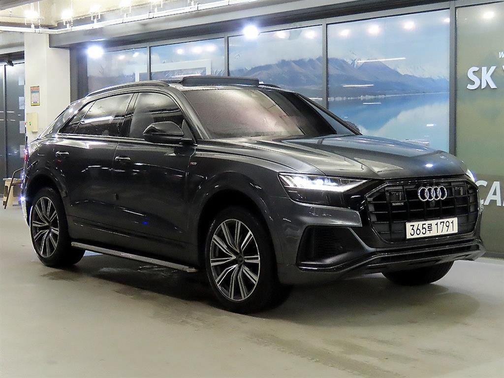 아우디 Q8 55 TFSI Quattro Premium