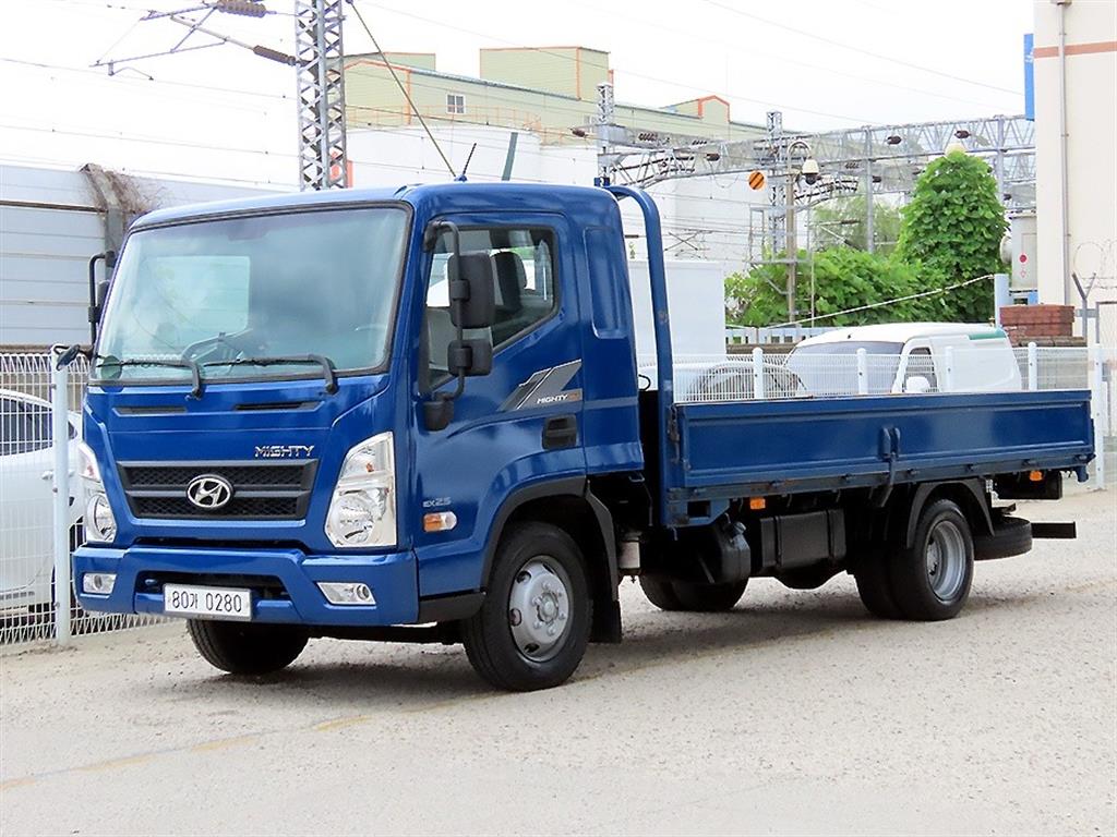 Hyundai Mighty 2.5t Super Cab Long Body