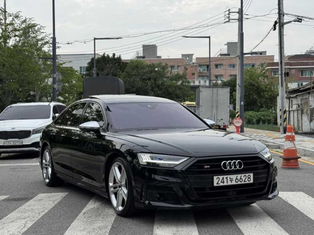 Audi S8 S8 4.0 TFSI Quattro LWB