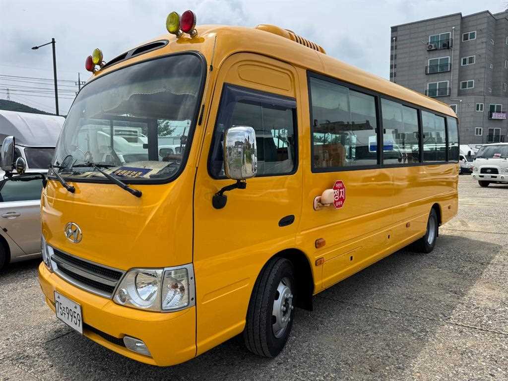 Hyundai County 39 seats Rongbadi