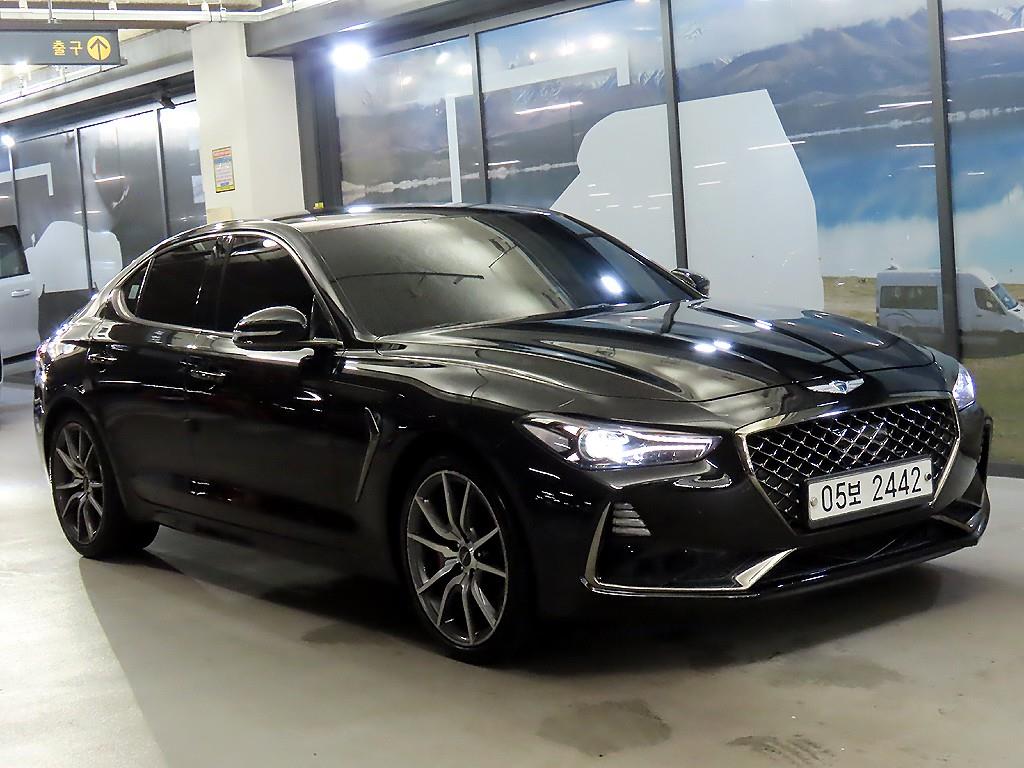 Genesis G70 2.0T AWD Sport Package