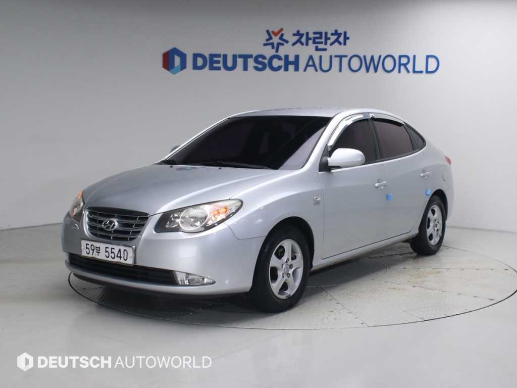 Hyundai Avante 1.6 VVT E16 Deluxe