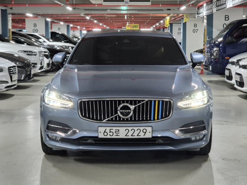 Volvo S90 T5 Inseukeuripsyeon