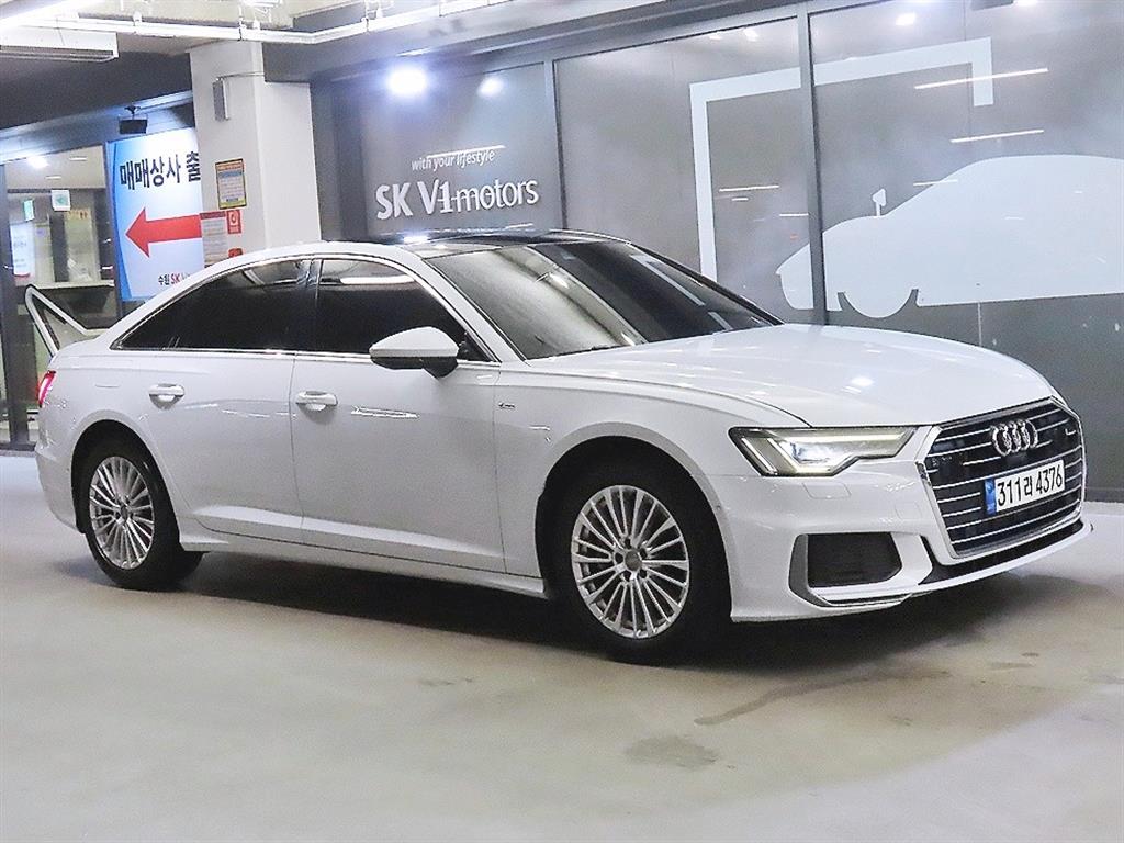 아우디 A6 45 TFSI Premium