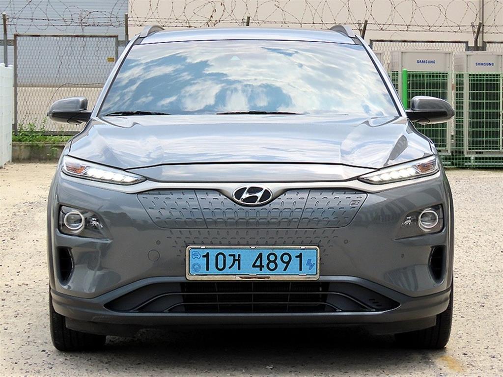 현대 코나 EV Premium