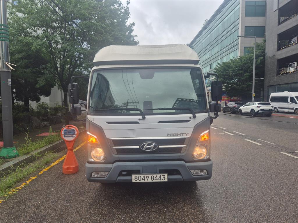 Hyundai Mighty Hwaleocha 3.5t