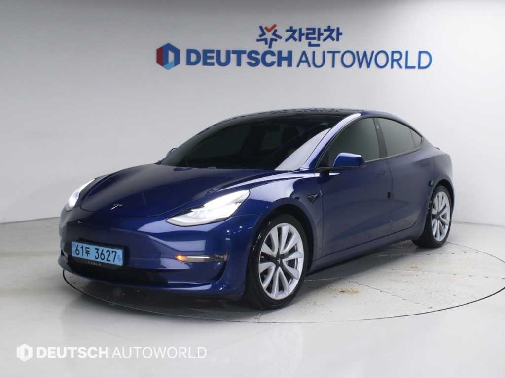 테슬라 Model 3 AWD Rong Reinji