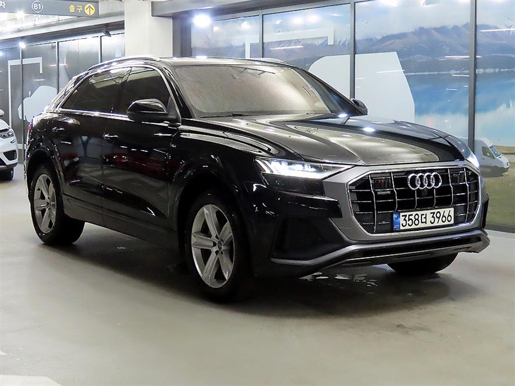 Audi Q8 45 TDI Quattro Premium