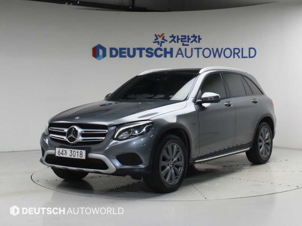 벤츠 GLC 350e 4Maetik Premium
