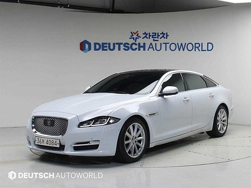 Jaguar XJ 3.0D LWB Premium Luxury