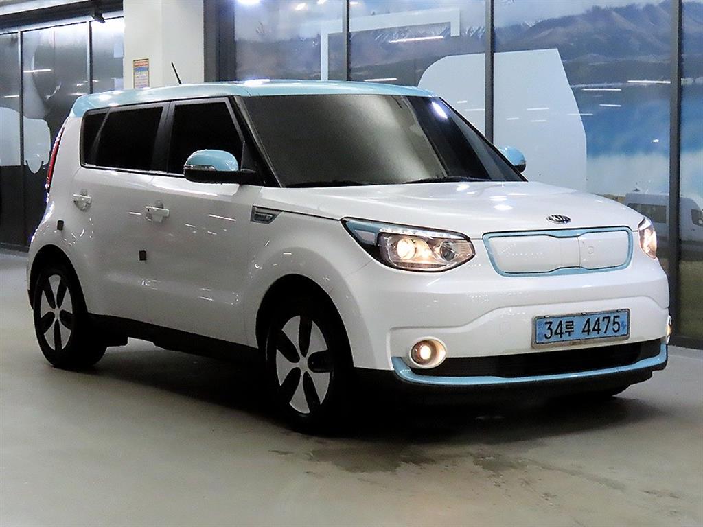 Kia Soul EV 5 seats Gyeongjehyeong
