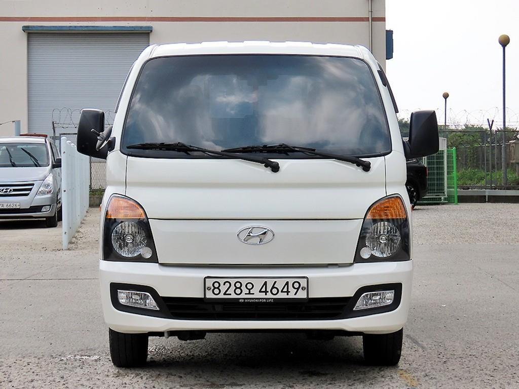 Hyundai Porter II CRDi Super Cab Long Body Style