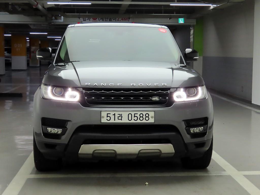 Land Rover Range Rover Sport 3.0 SDV6 HSE Dynamic