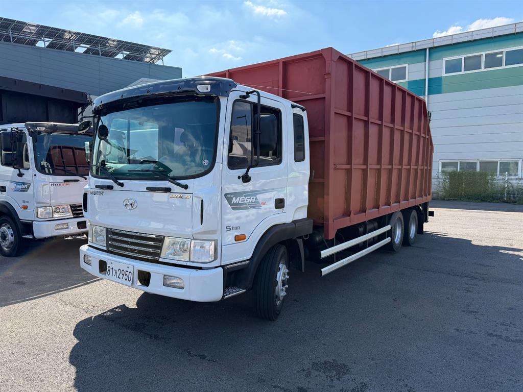 Hyundai Mega Truck Jipgecha