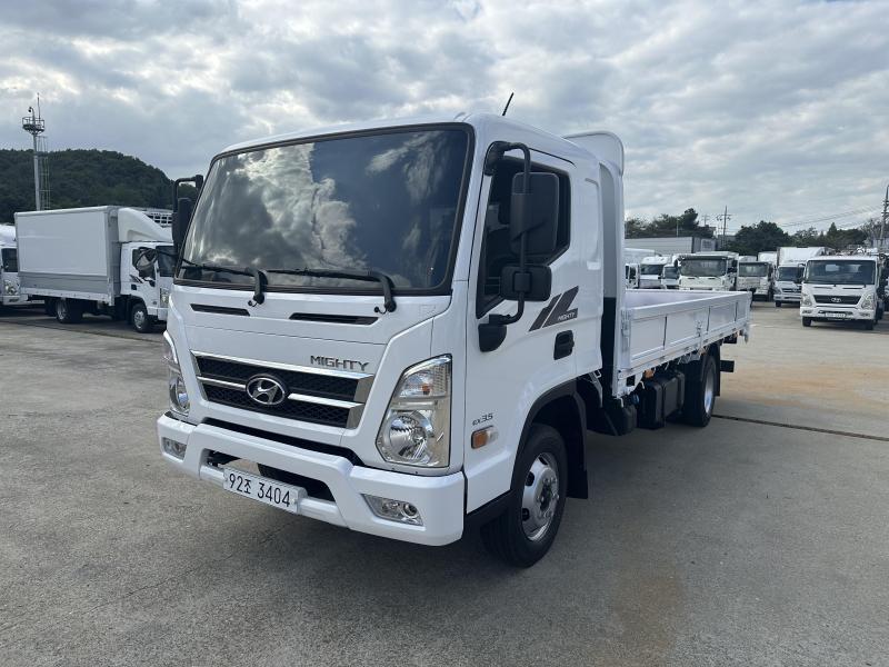 Hyundai Mighty 3.5t Super Cab Long Body