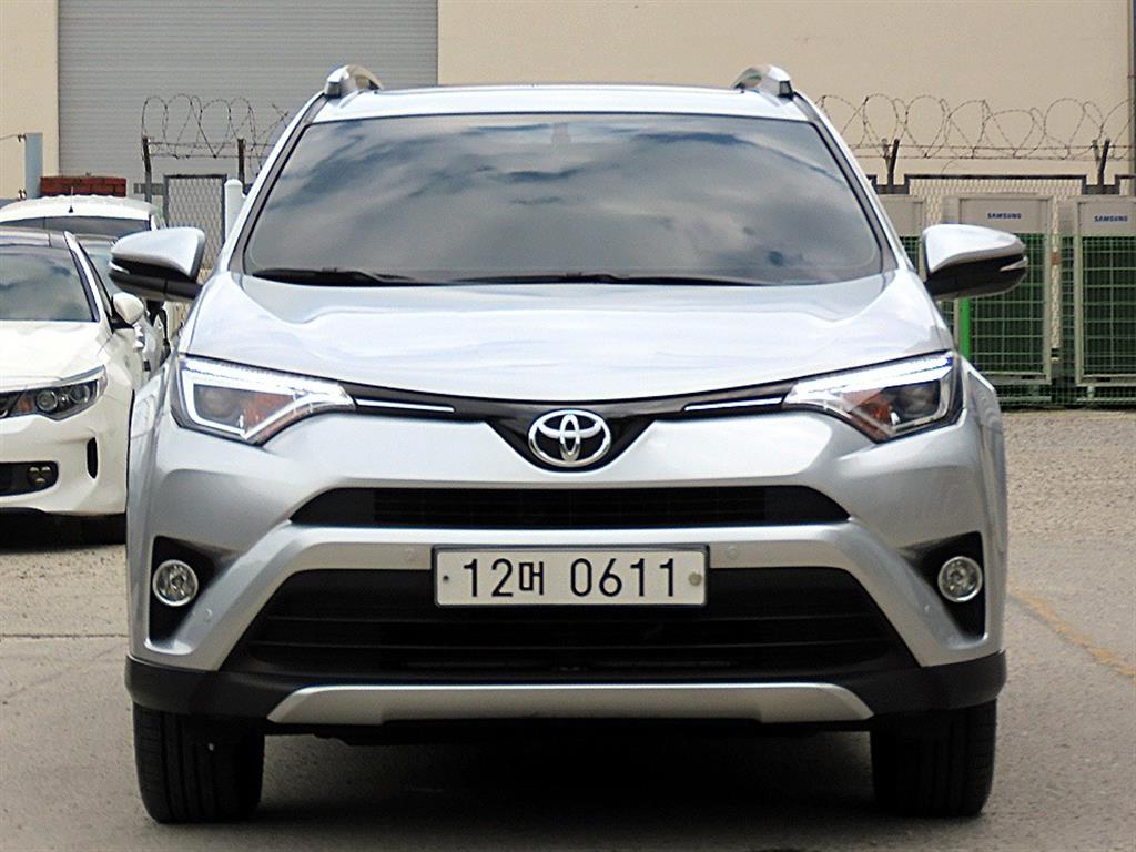 Toyota RAV4 2.5 2WD