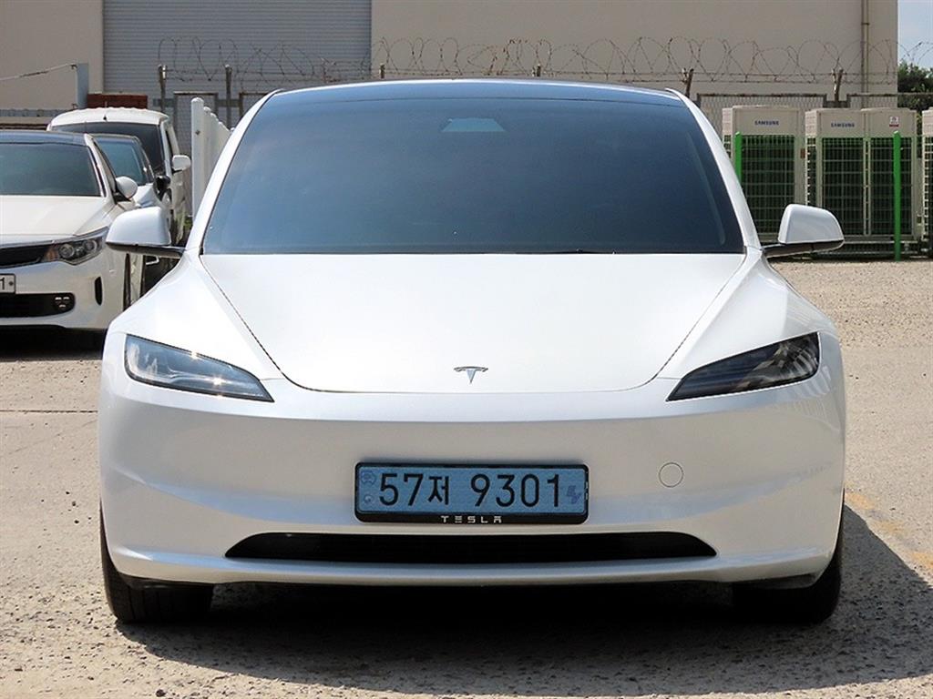 테슬라 Model 3 RWD