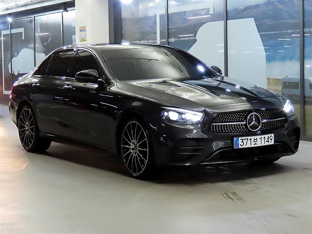 Mercedes-Benz E-Class E350 4Maetik AMG Line