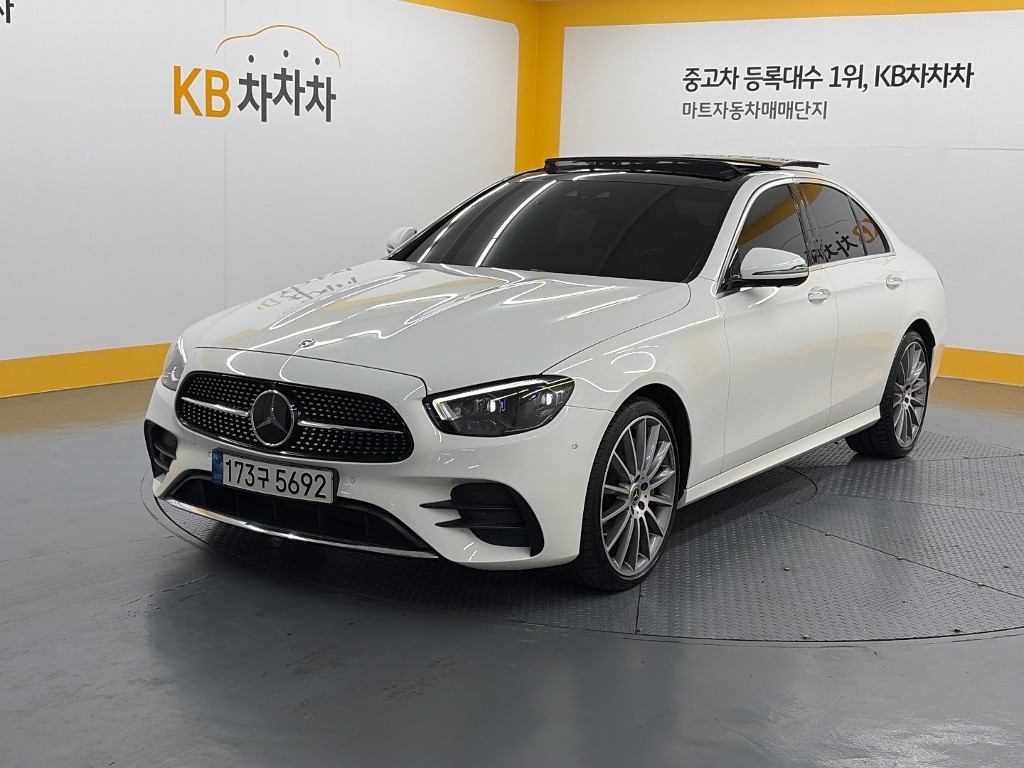 Mercedes-Benz E-Class E350 4Maetik AMG Line