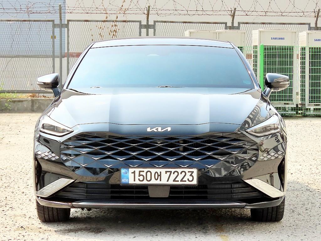 Kia K8 Hybrid HEV Signature