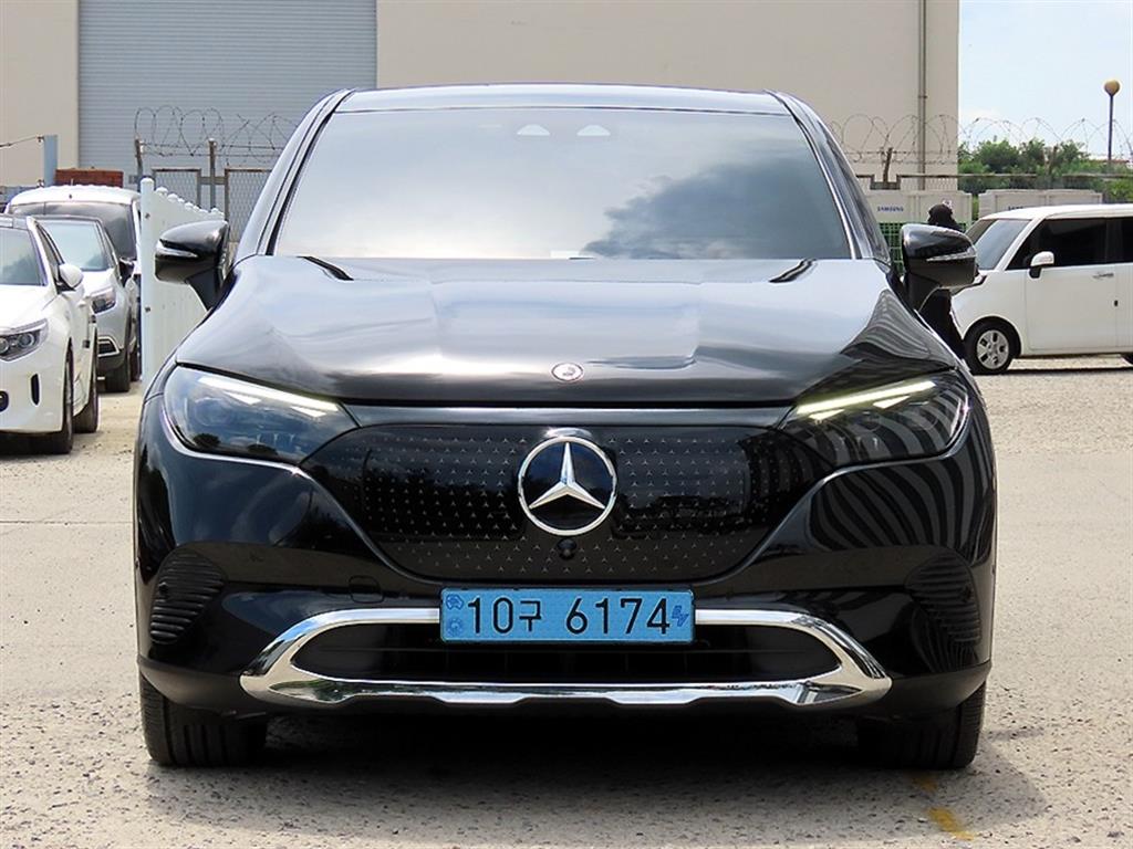 Mercedes-Benz EQE SUV 350 4Maetik