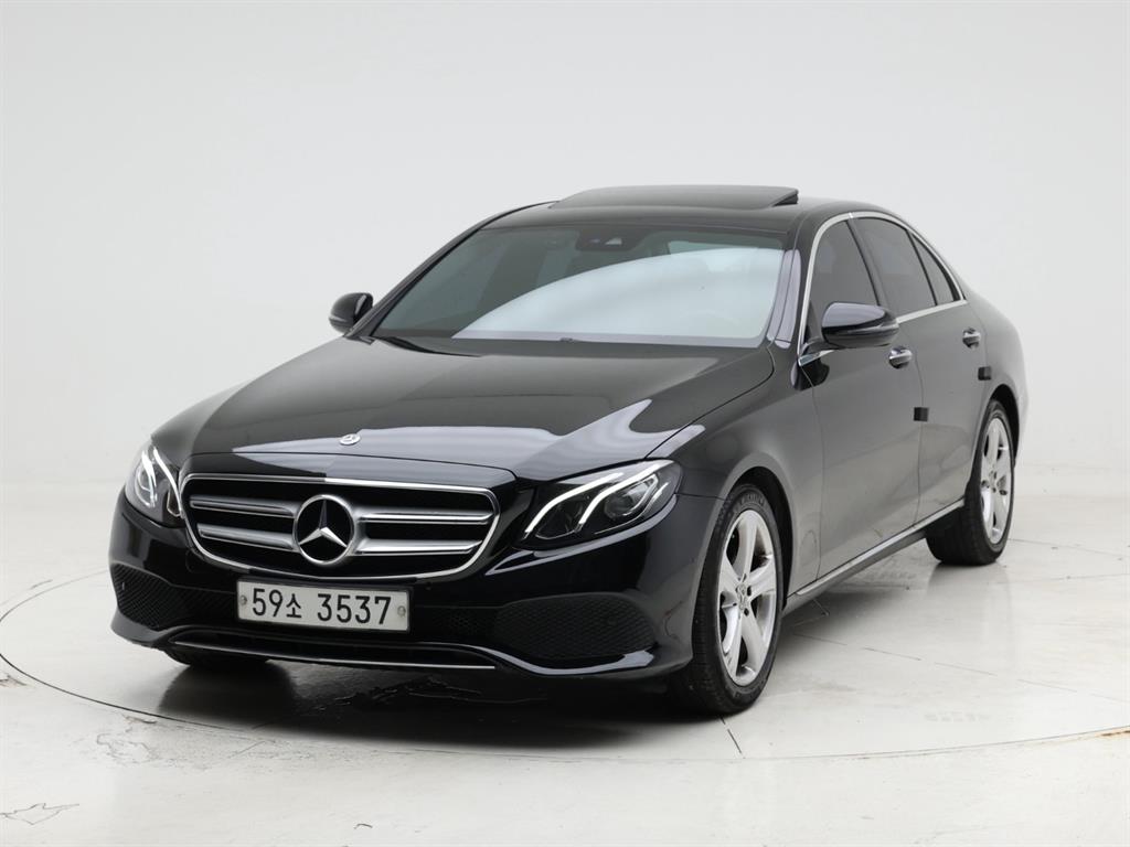Mercedes-Benz E-Class E200 Avantgarde