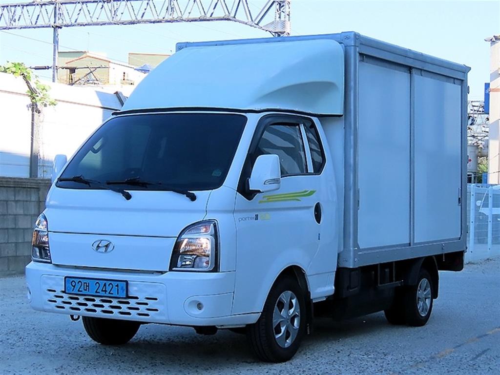 Hyundai Porter II EV Карго Premium Special