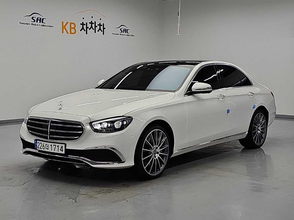 Mercedes-Benz E-Class E450 4Maetik Exclusive