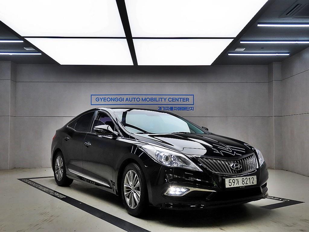 Hyundai Grandeur HG 240 Modern