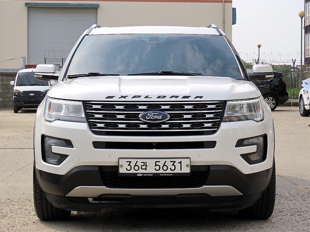 포드 익스플로러 2.3 AWD Limited