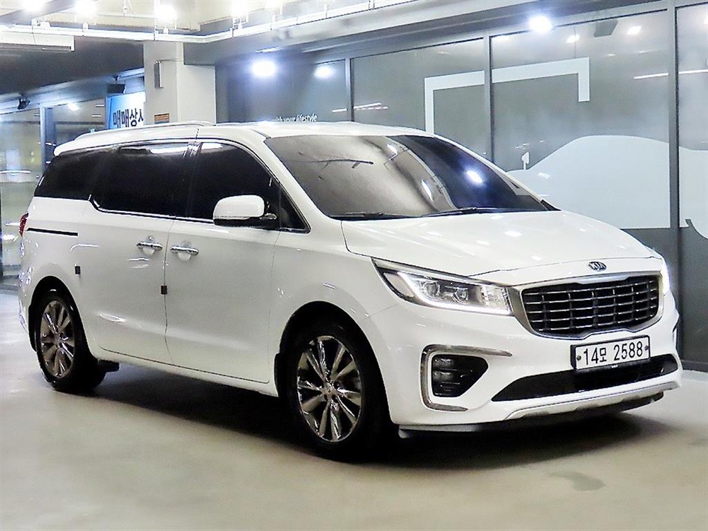 기아 카니발 9 seats Noblesse
