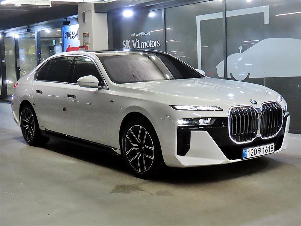 BMW 7 Series 740i xDrive M Sport Limited