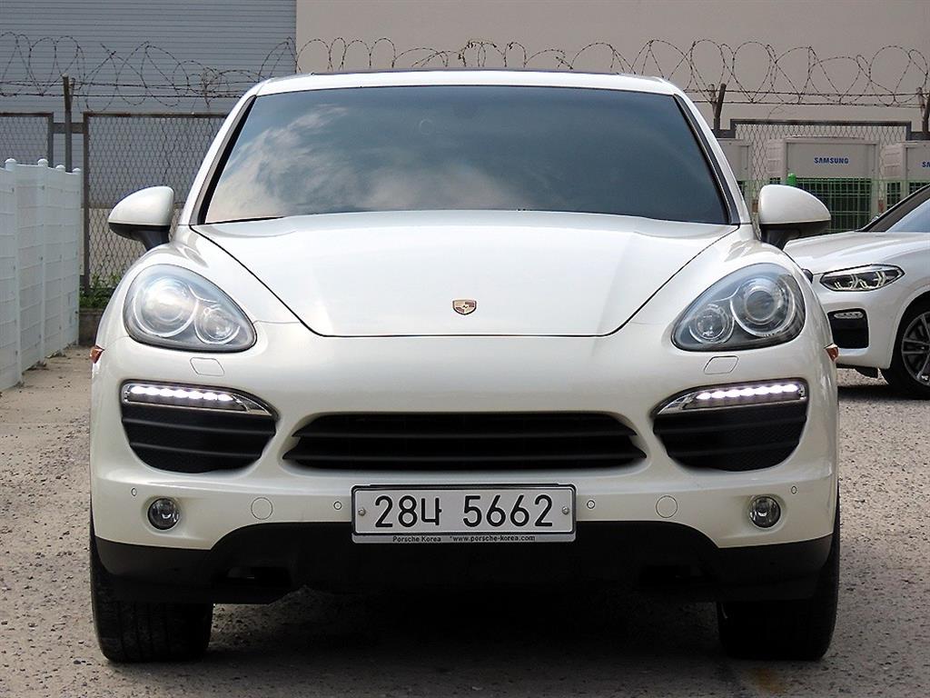 포르쉐 카이엔 4.8 S