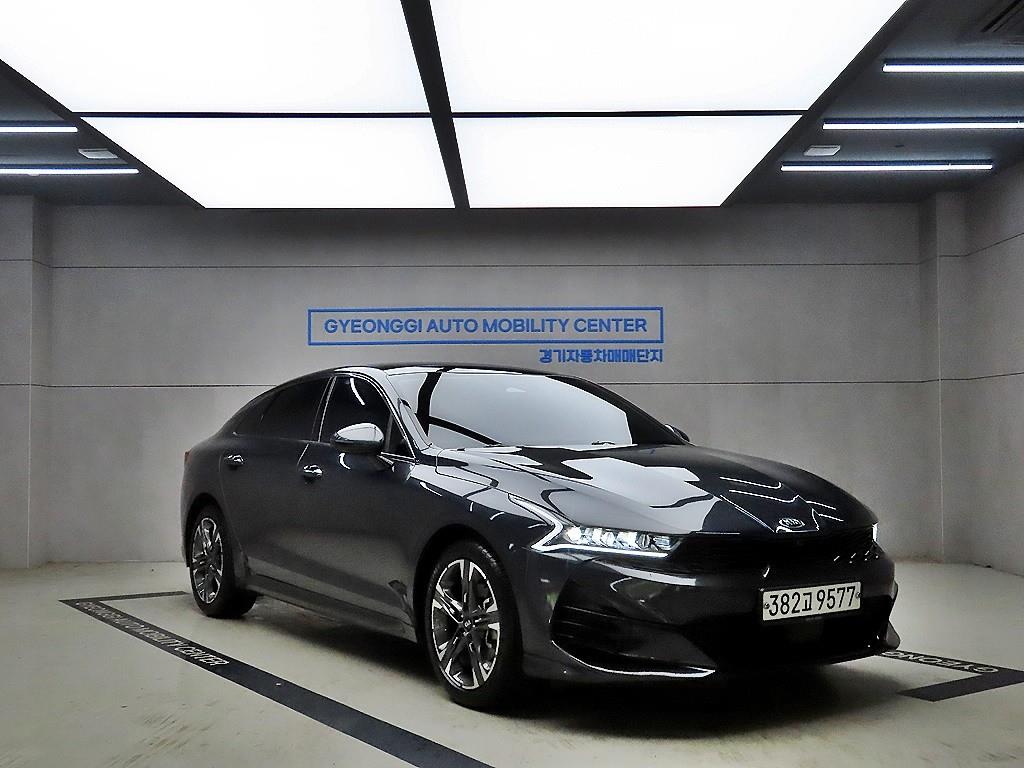 Kia K5 2.0 Signature