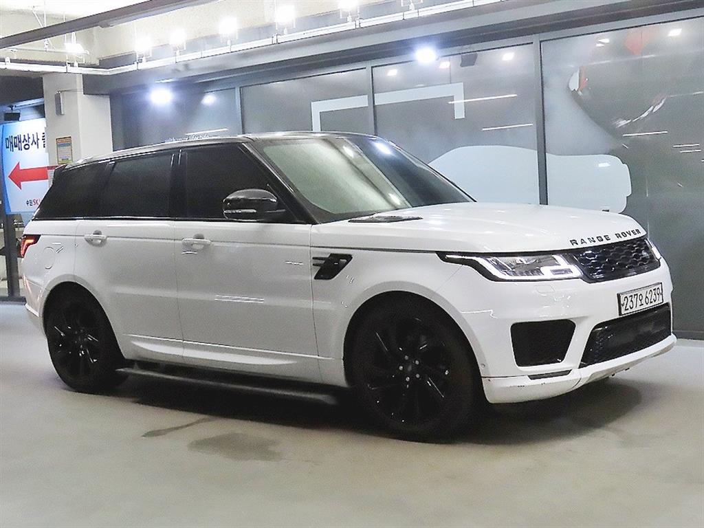 Land Rover Range Rover Sport 3.0 SDV6 HSE Dynamic