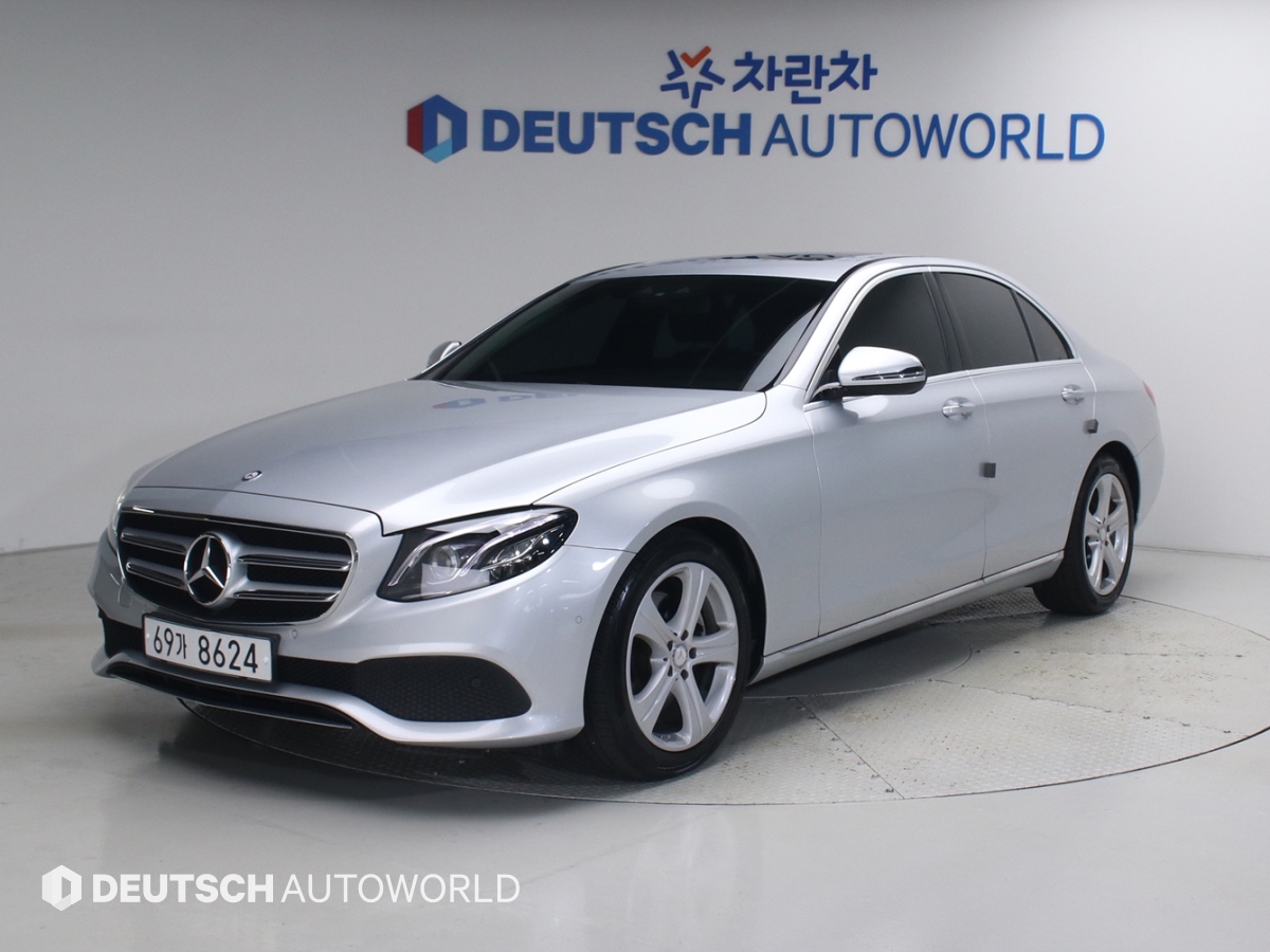 Mercedes-Benz E-Class E220d 4Maetik Avantgarde