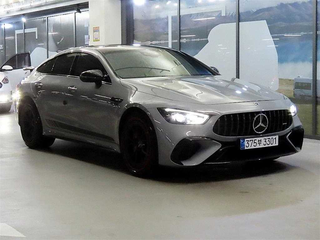 Mercedes-Benz AMG GT 63 S 4Maetik+