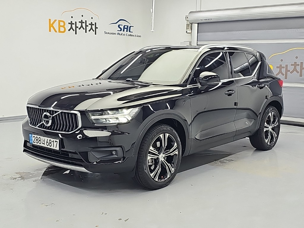 Volvo XC40 2.0 B4 AWD Inseukeuripsyeon