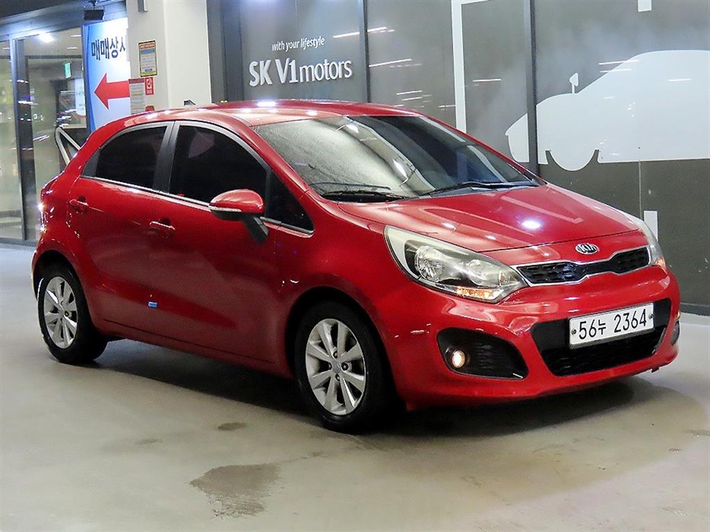 기아 Pride 5 door 1.6 GDI Luxury