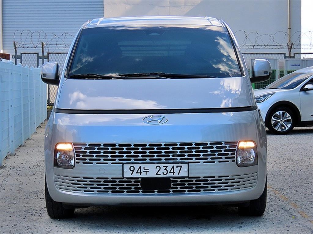 Hyundai Staria 2.2 Cargo 3 seats Modern