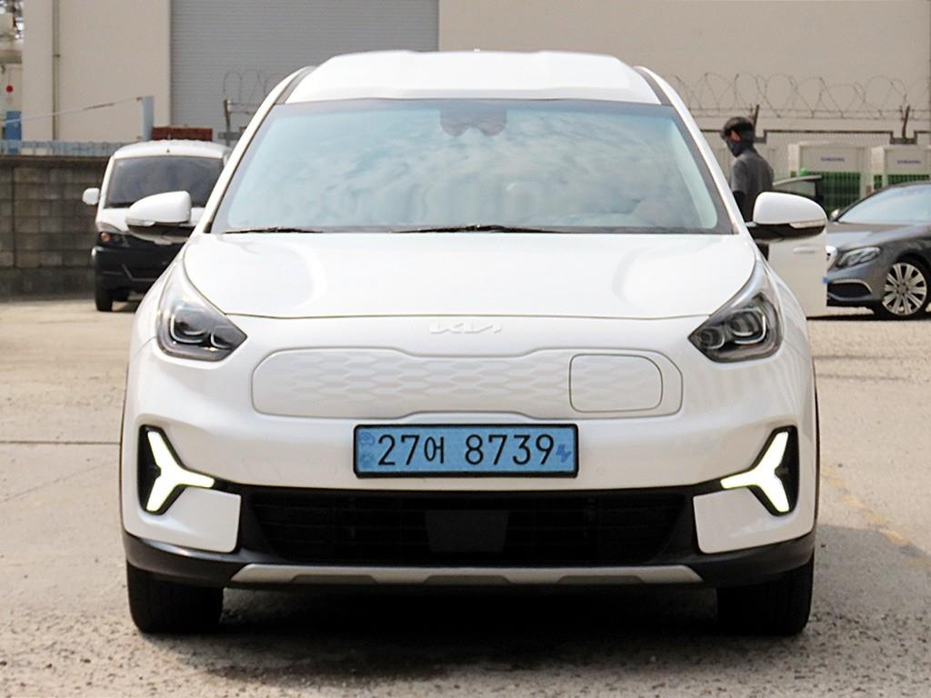 Kia Niro Plus Eoseu