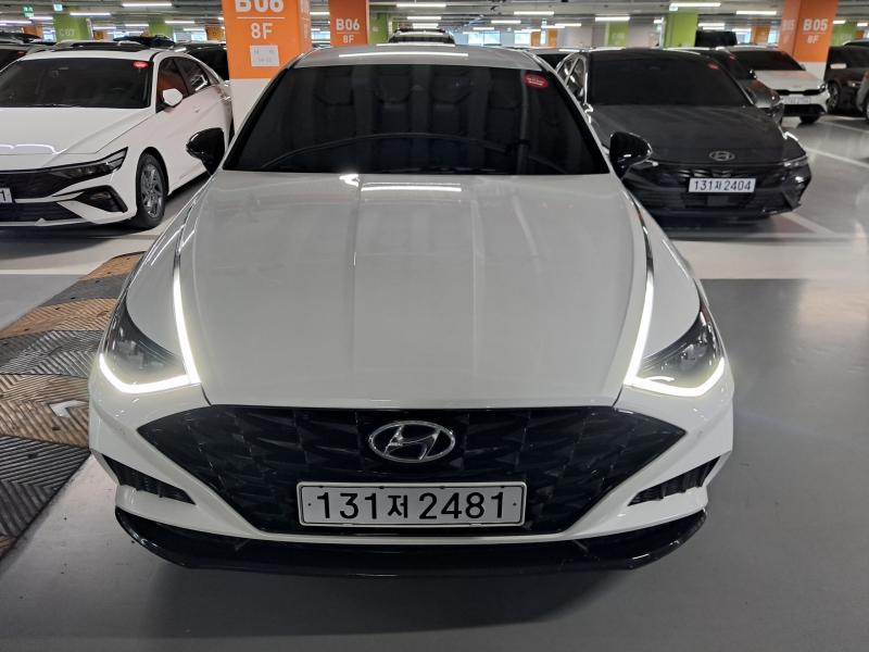 Hyundai Sonata G2.0 Premium Plus