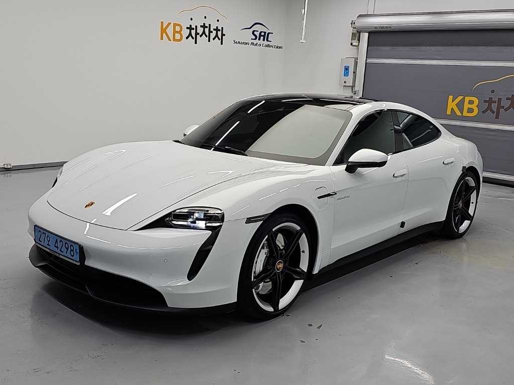 Porsche Taycan EV 4S