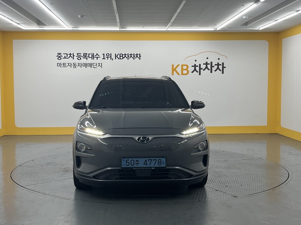 Hyundai Kona EV Premium