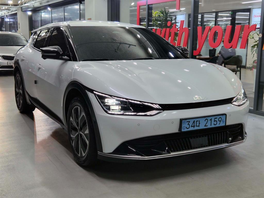 기아 EV6 Rong Reinji 2WD Eoseu