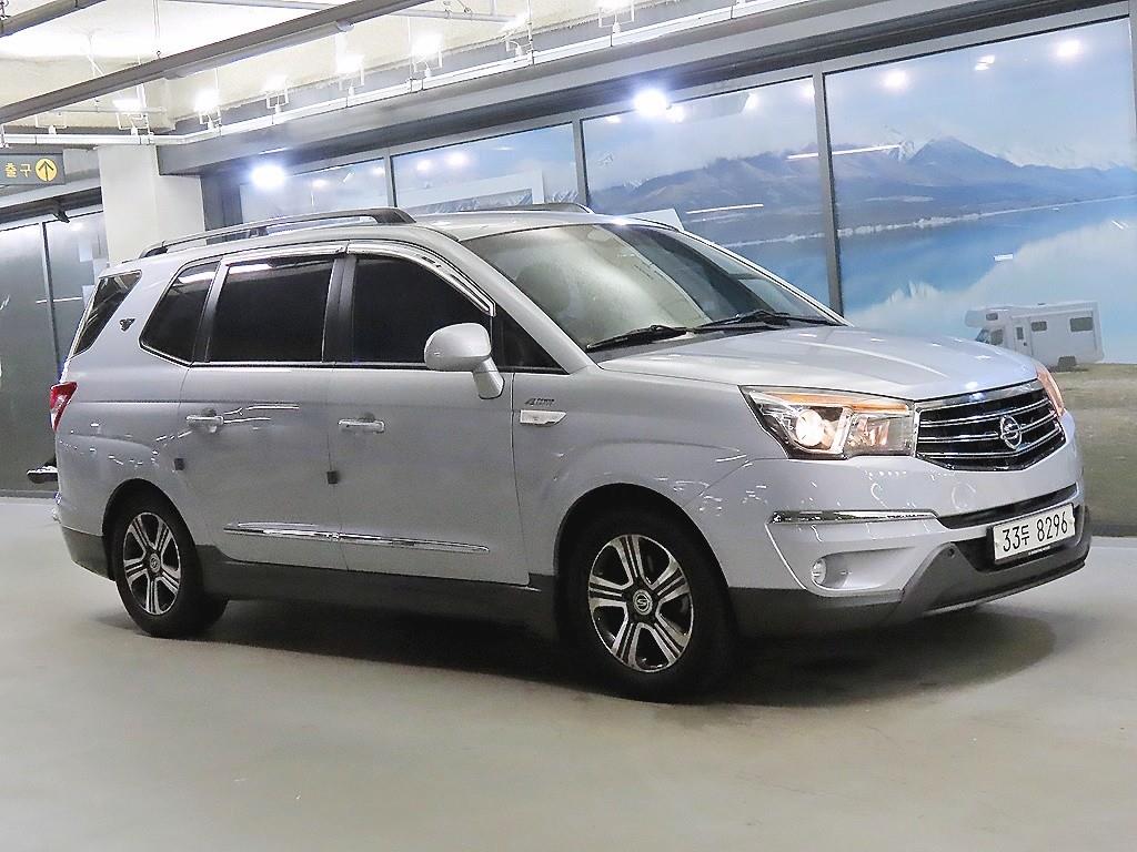 KG모빌리티(쌍용) Korando Turismo 2.0 4WD 9 인승 GT